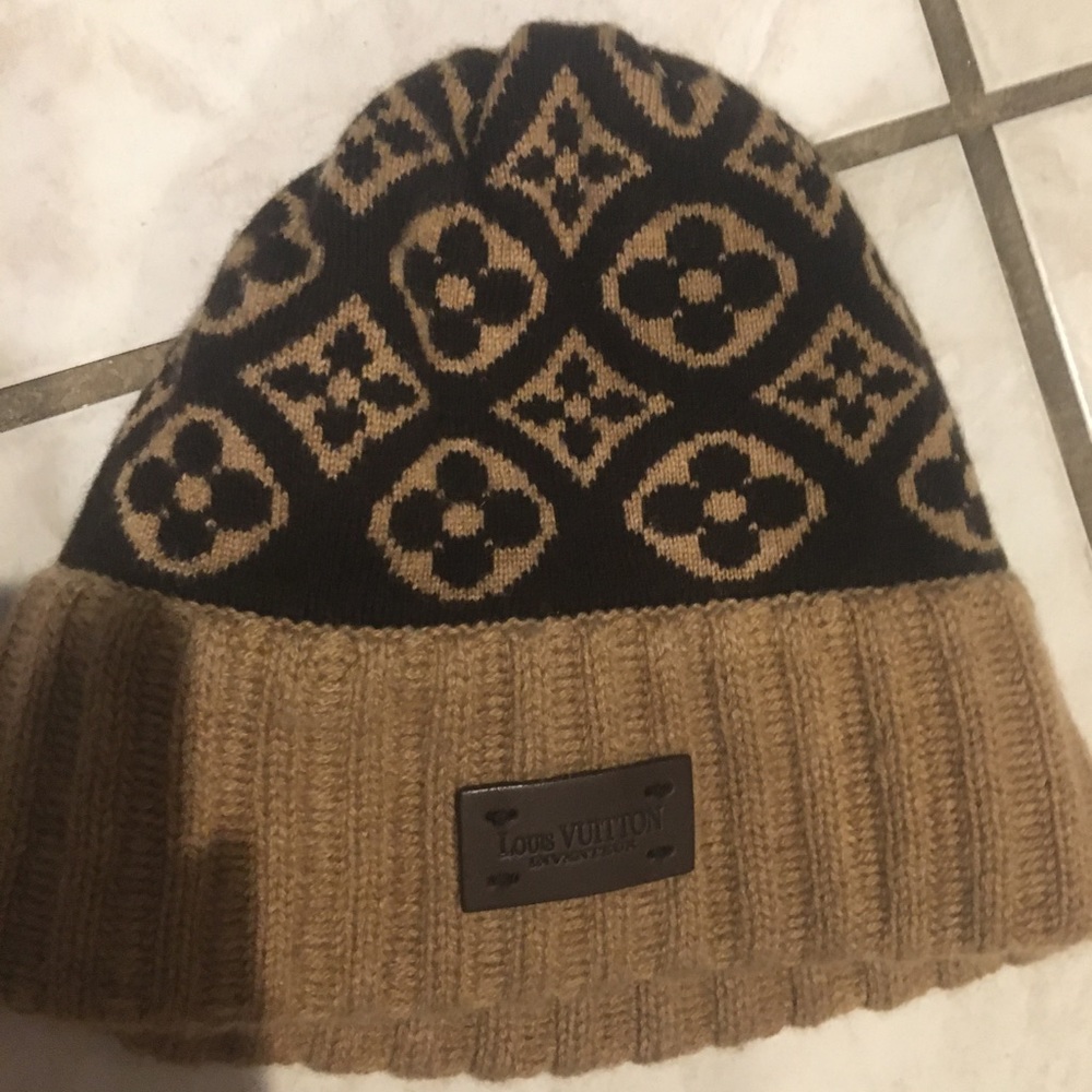 Louis Vuitton hat